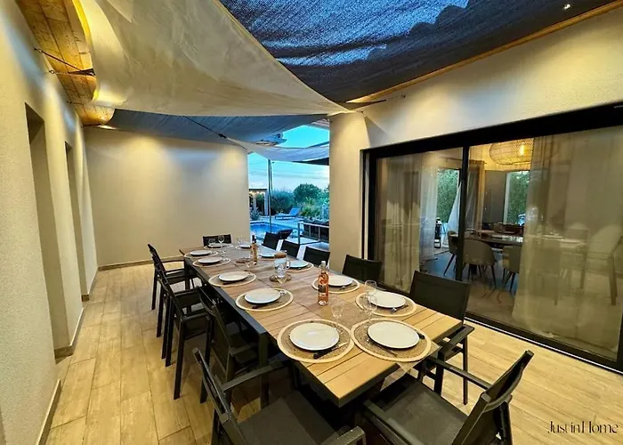 Charmante Villa, 10pers, Clim,piscine,grand Jardin Pougnadoresse