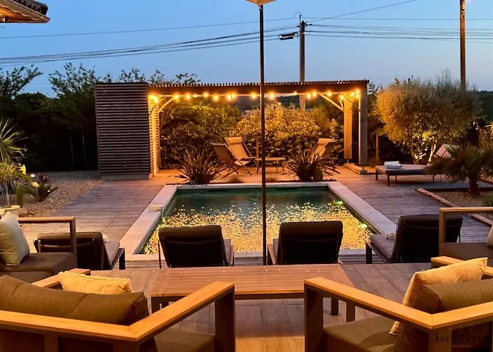 Charmante Villa, 10pers, Clim,piscine,grand Jardin